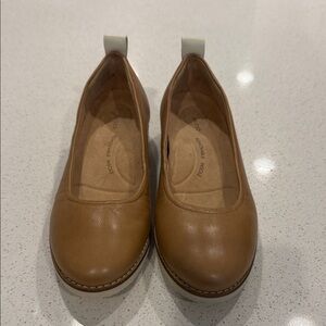 Tan Leather Ballet Flats